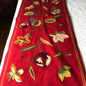 Table runner